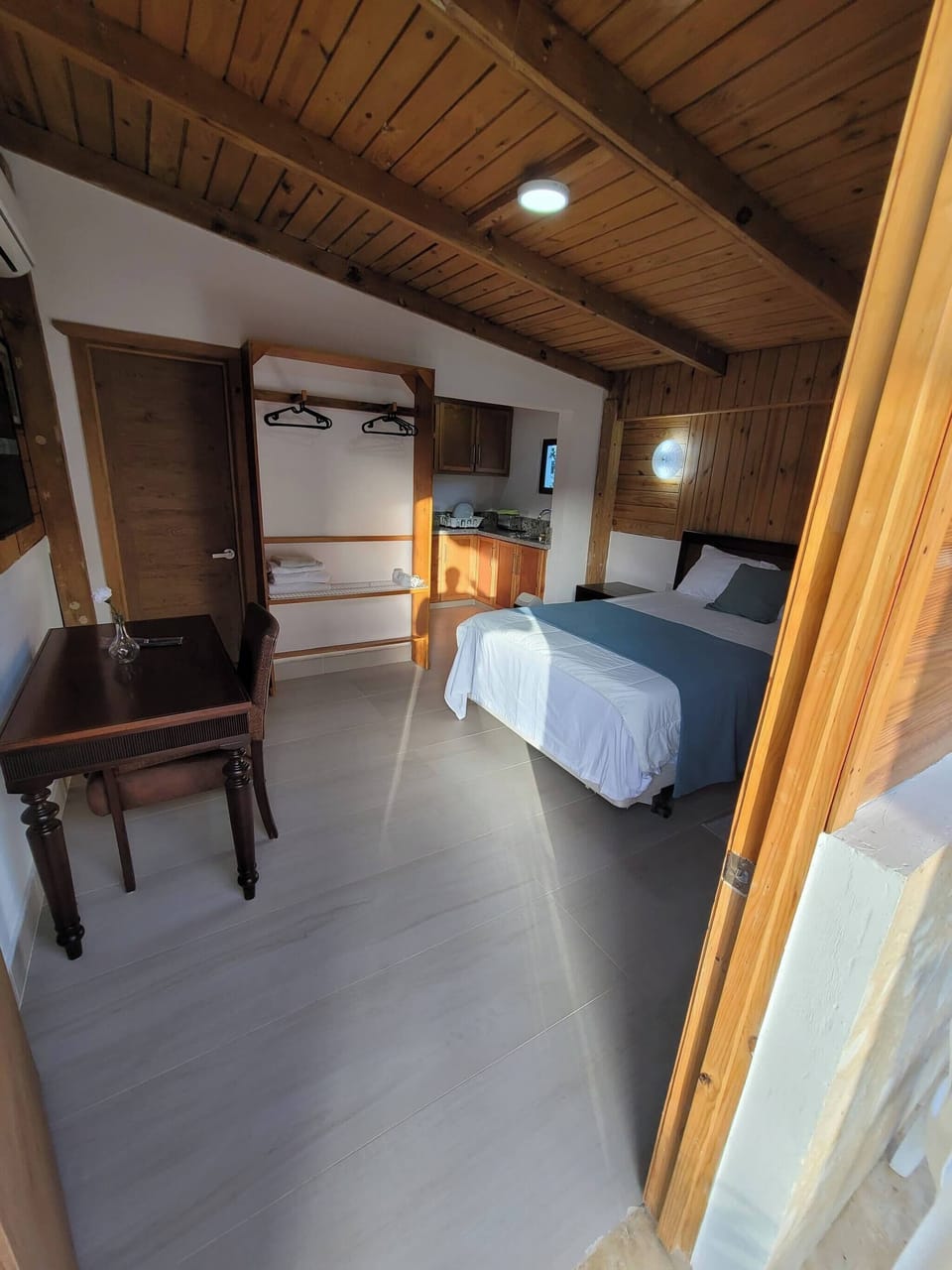 Room, 1 Bedroom, Smoking, Private Pool | 1 bedroom