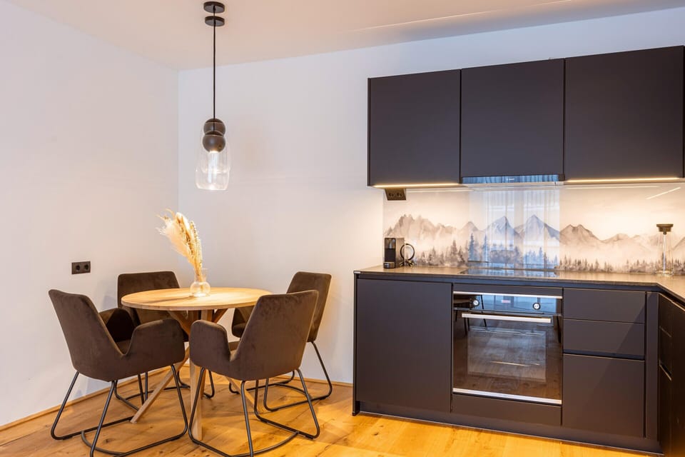Apartment | Dining