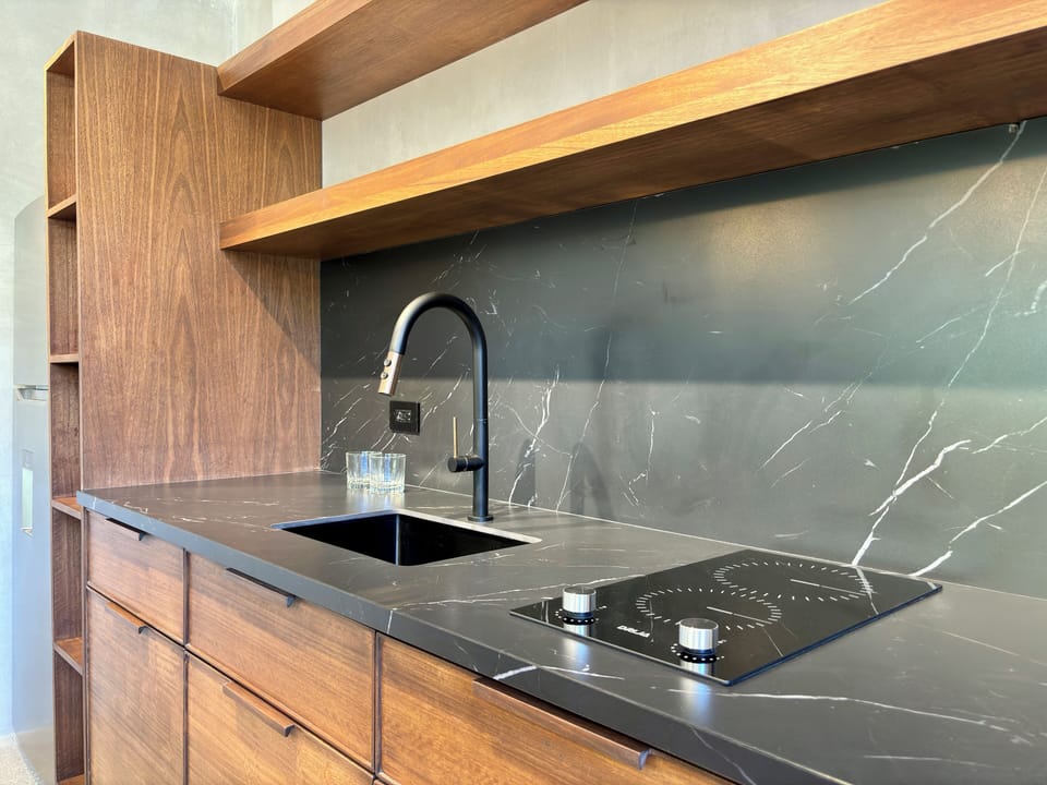 Lotus | Private kitchen | Coffee/tea maker