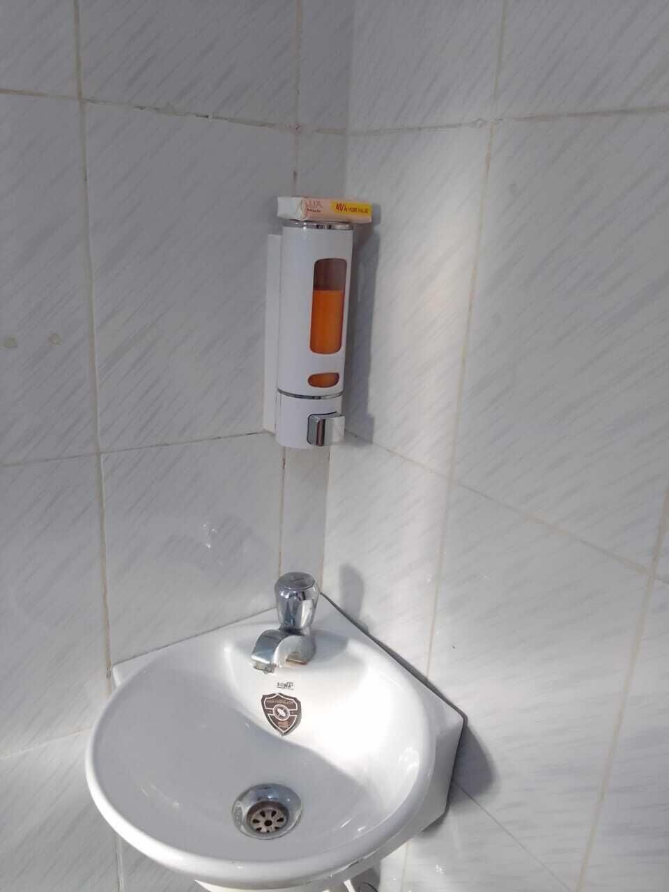 Standard Room, City View | Bathroom | Shower, towels, soap