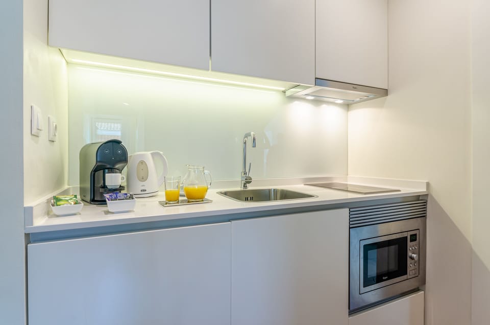 Superior Studio | In-room safe, desk, soundproofing, free WiFi