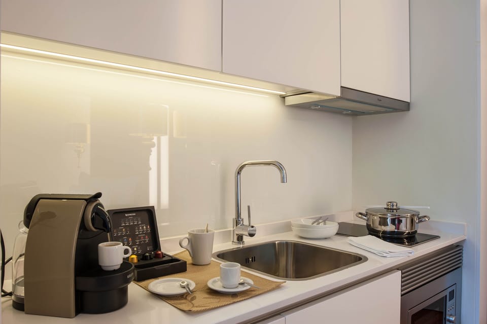 Mini-fridge, microwave, espresso maker, coffee/tea maker