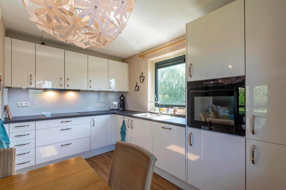 House | Private kitchen | Highchair