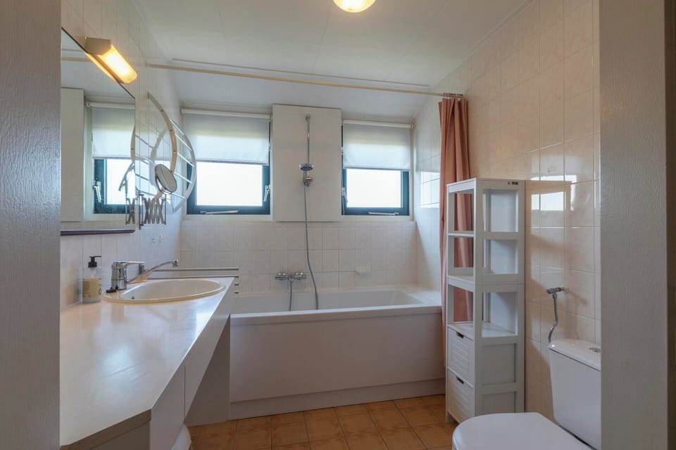 Duynopgangh 47 Villa in Julianadorp for 6-guests House in Julianadorp
