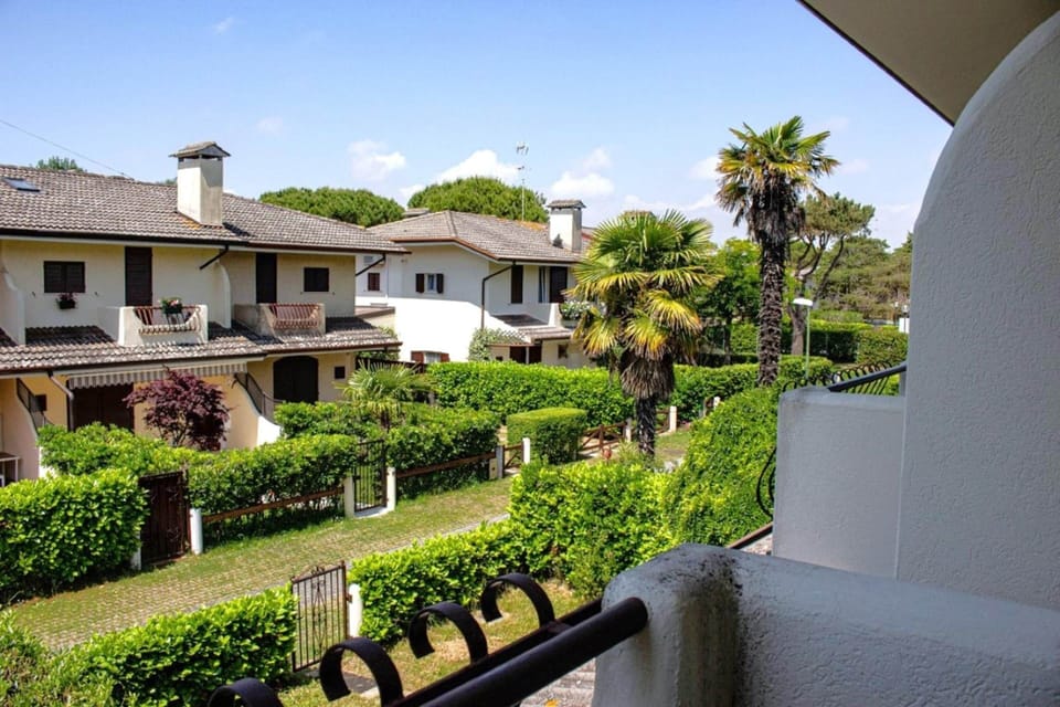 Villa | Balcony