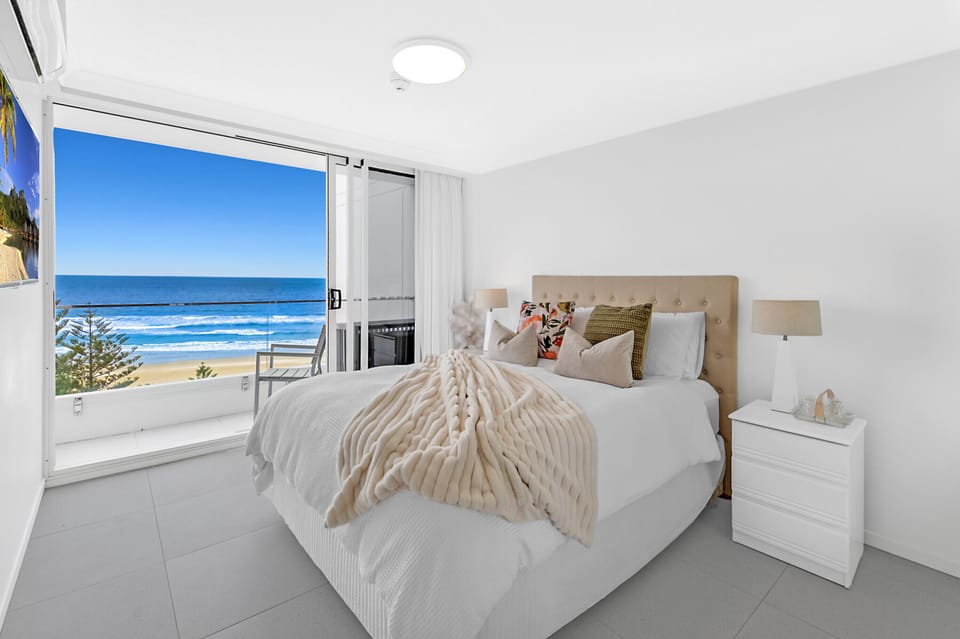 Luxury Apartment, Balcony, Ocean View | 2 bedrooms, iron/ironing board, rollaway beds, free WiFi