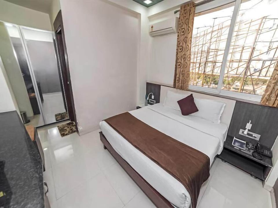 Deluxe Double Room, City View | City view