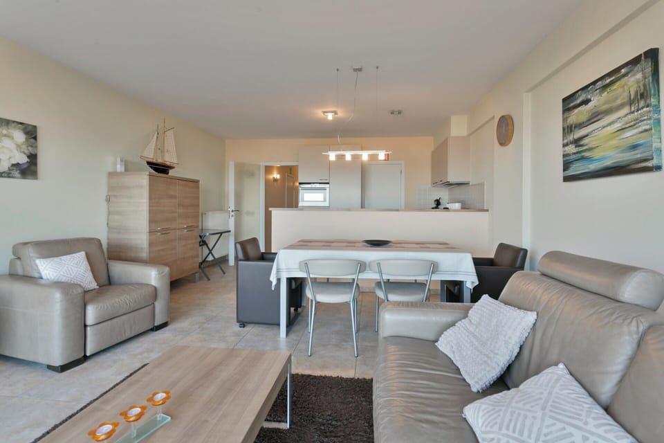 Apartment | Living area