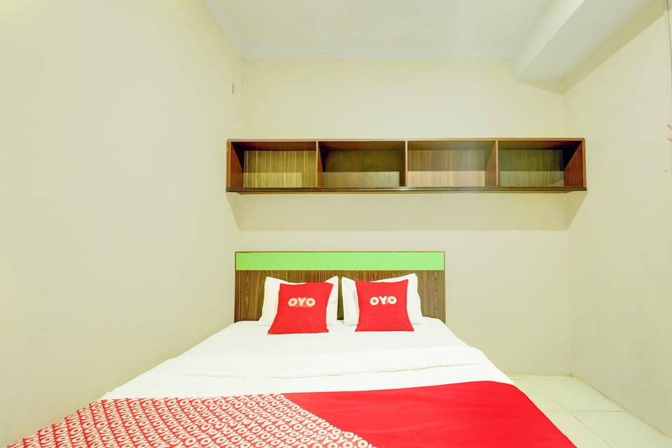 Standard Double Room | Free WiFi, bed sheets