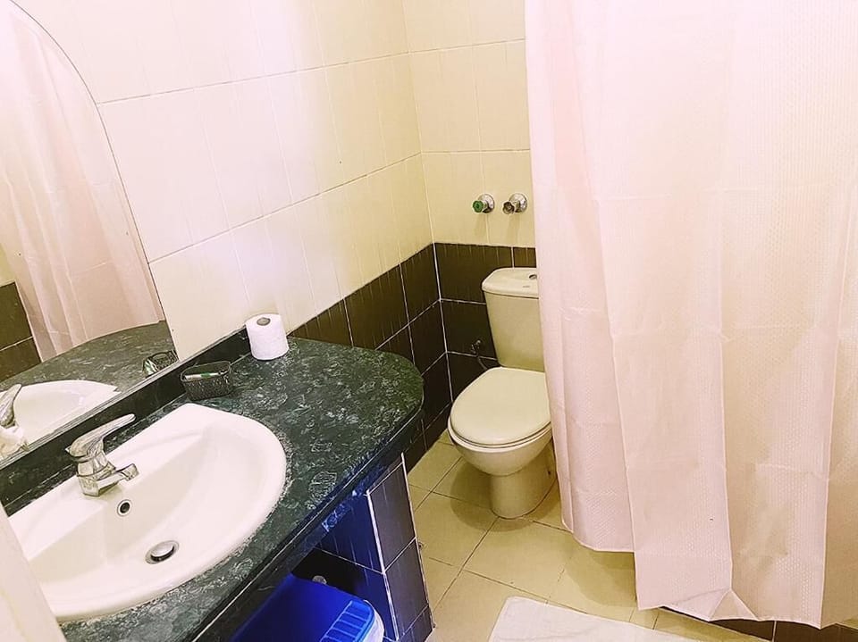 Standard Double or Twin Room, Balcony, Garden View | Bathroom | Separate tub and shower, free toiletries, hair dryer, towels