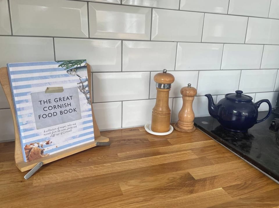 House | Coffee and/or coffee maker