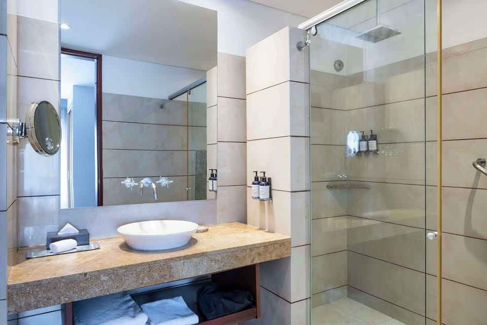 Bathroom shower