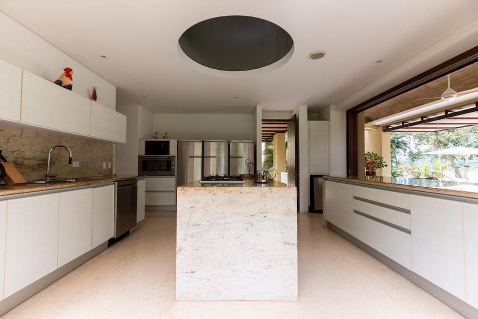 Luxury House | Private kitchen