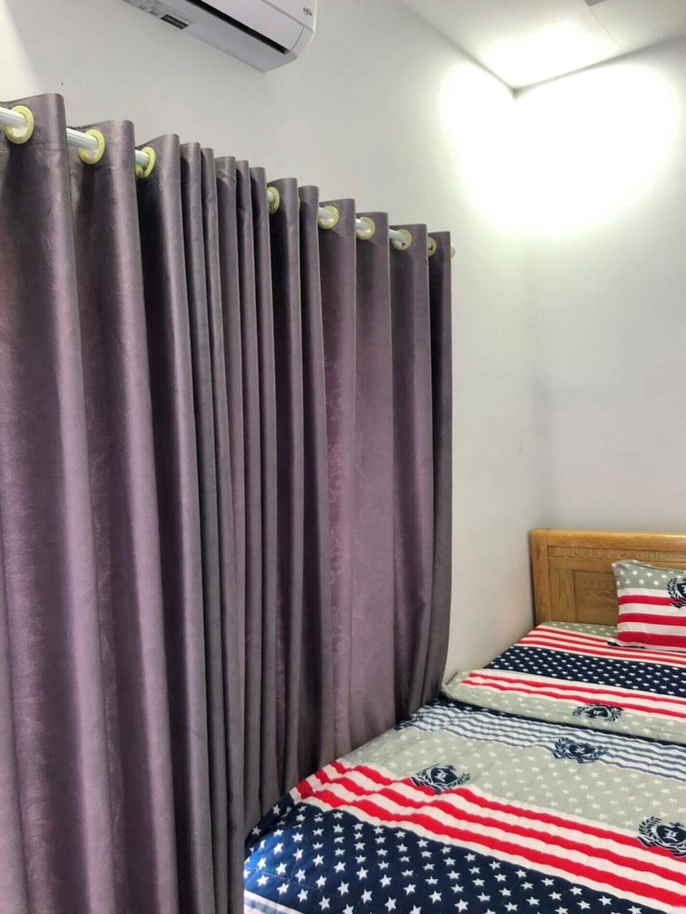 Quadruple Room | Desk, blackout drapes, free WiFi, bed sheets
