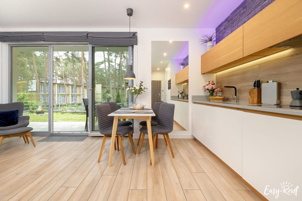 Apartment | Dining