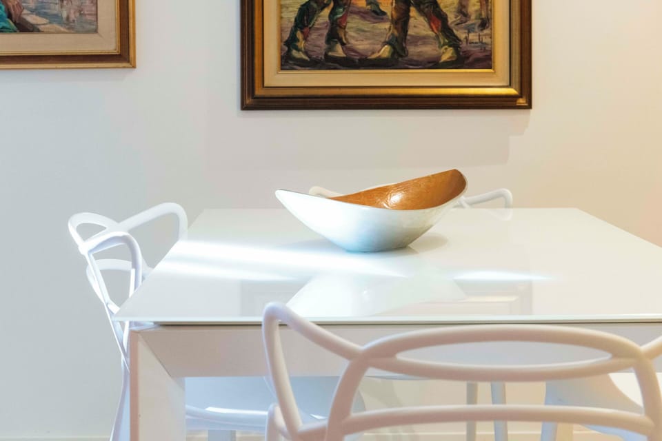 Comfort Apartment, River View | Private kitchen | Electric kettle