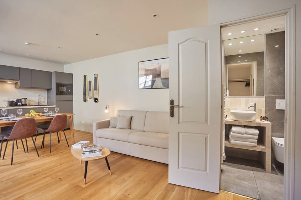 Apartment | Living area