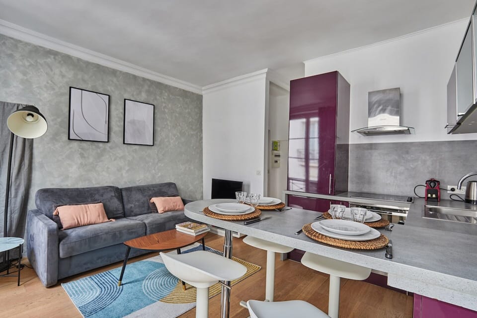 Apartment | Living area