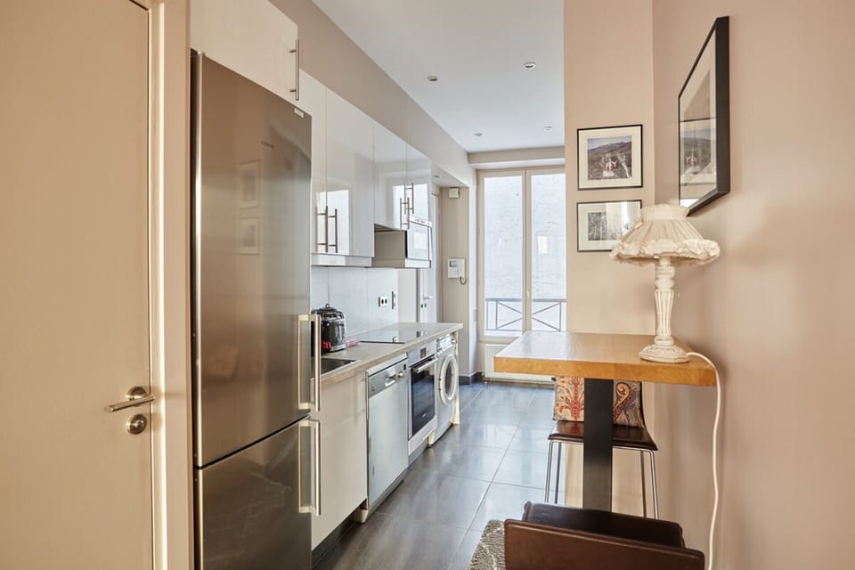 Apartment | Private kitchen | Coffee/tea maker, fridge, microwave, oven