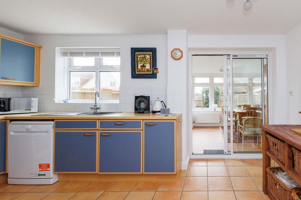 House | 4 bedrooms, Internet