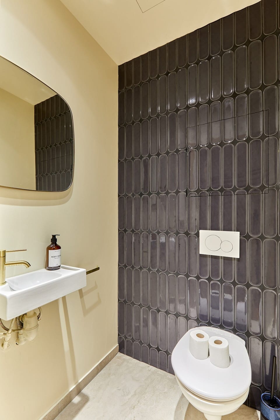 Incredible AC Apartment 3 Bedrooms Center of Paris Apartment hotel in Paris