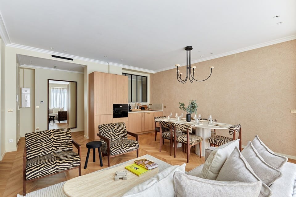 Apartment | Living area