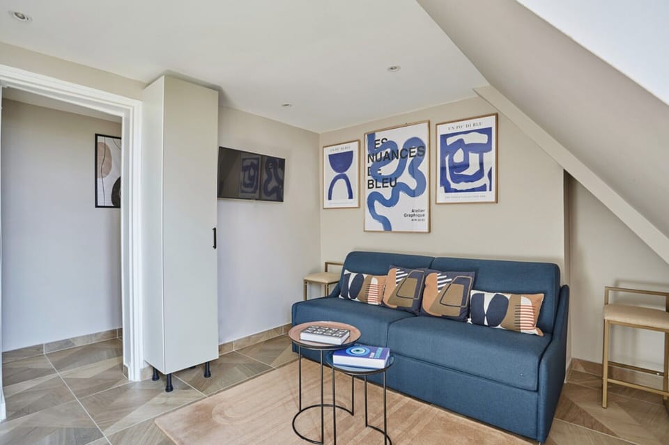 Apartment | Living area