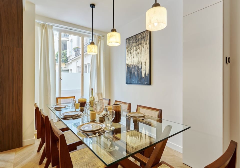 Apartment | Dining