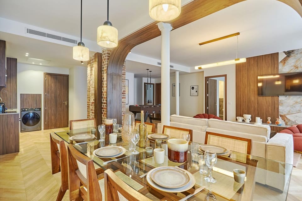 Apartment | Dining