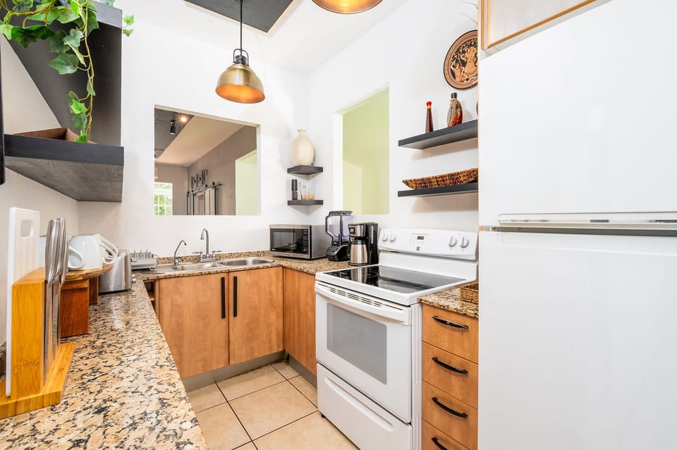 House | Private kitchen | Full-size fridge, microwave, oven, stovetop