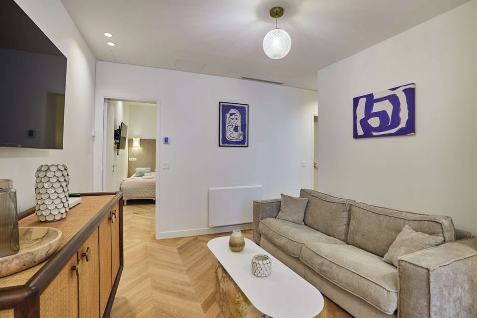 Apartment | Living area