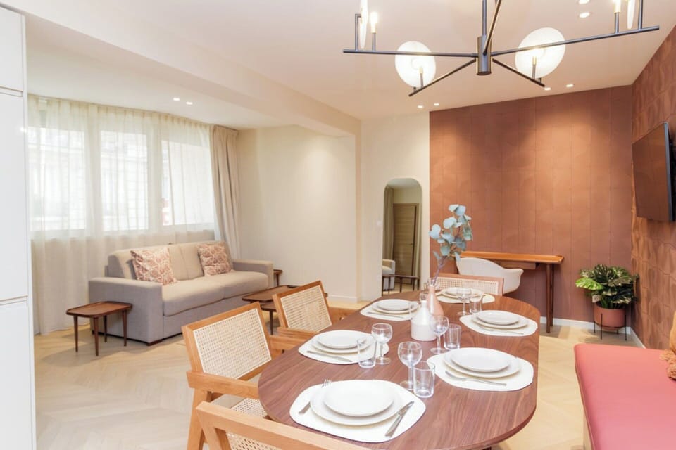 Apartment | Dining