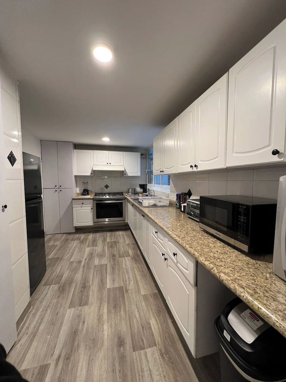 Apartment, 5 Bedrooms | Private kitchen