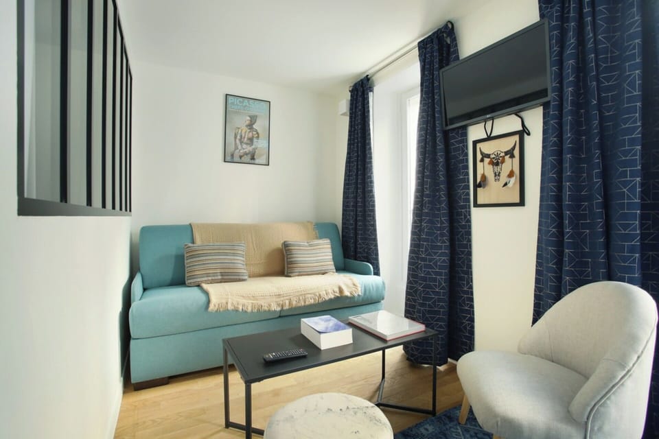 Apartment | Living area