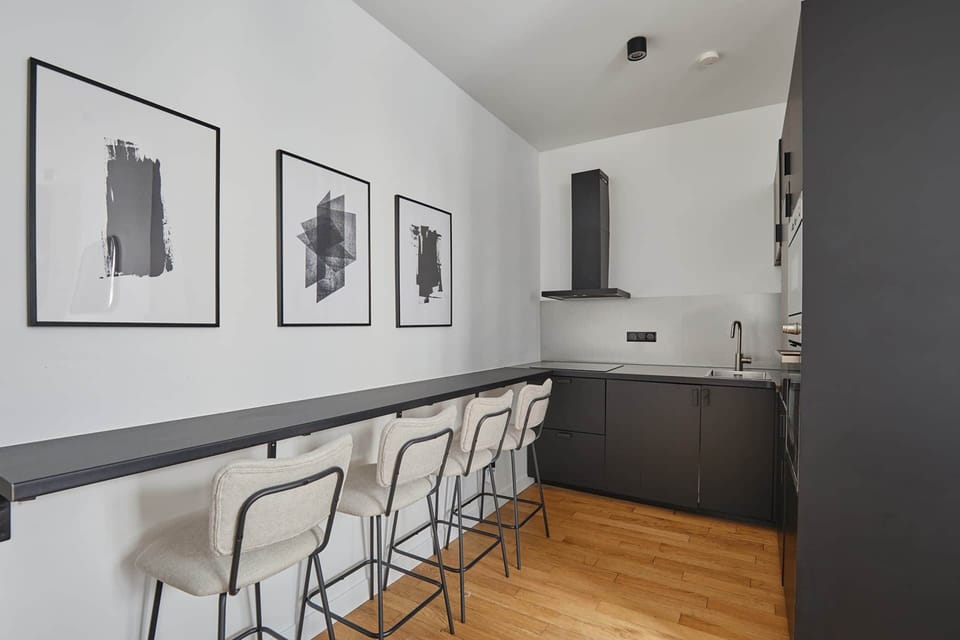 Apartment | Private kitchen | Fridge, microwave, oven, coffee/tea maker