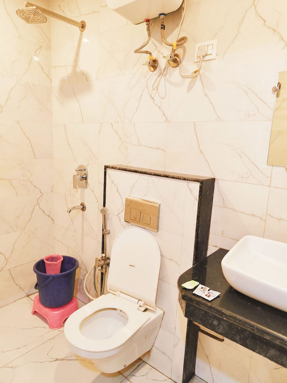 Family Room | Bathroom | Shower, designer toiletries, hair dryer, slippers