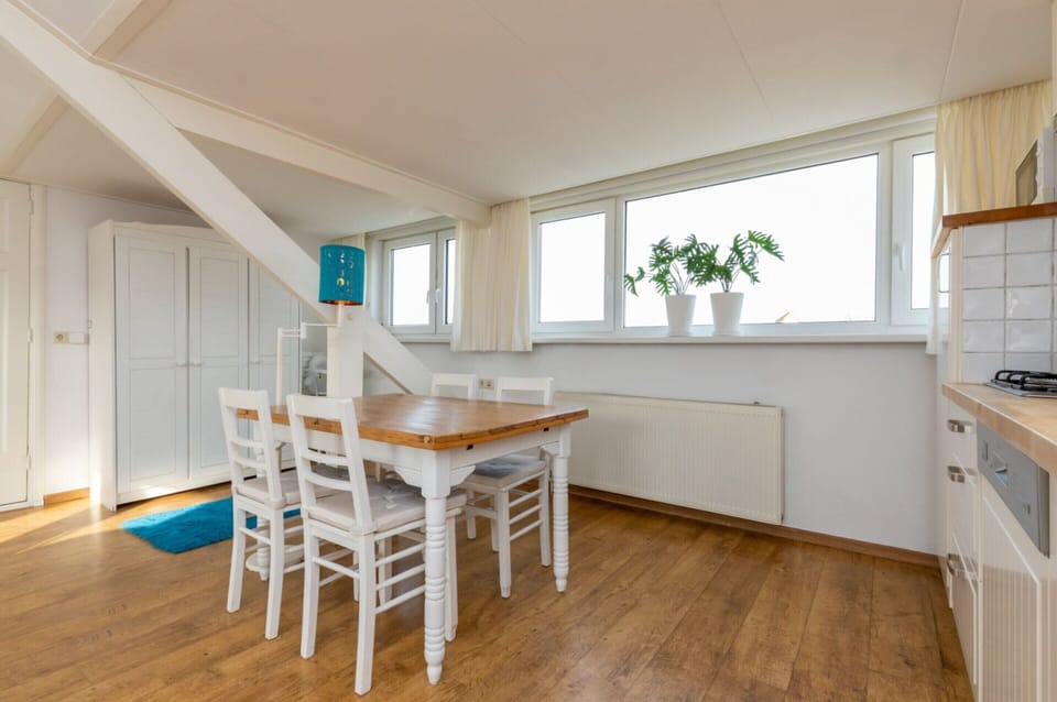 Apartment | Private kitchen | Highchair