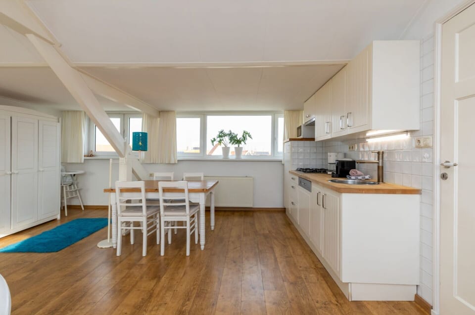 Apartment | Private kitchen | Highchair