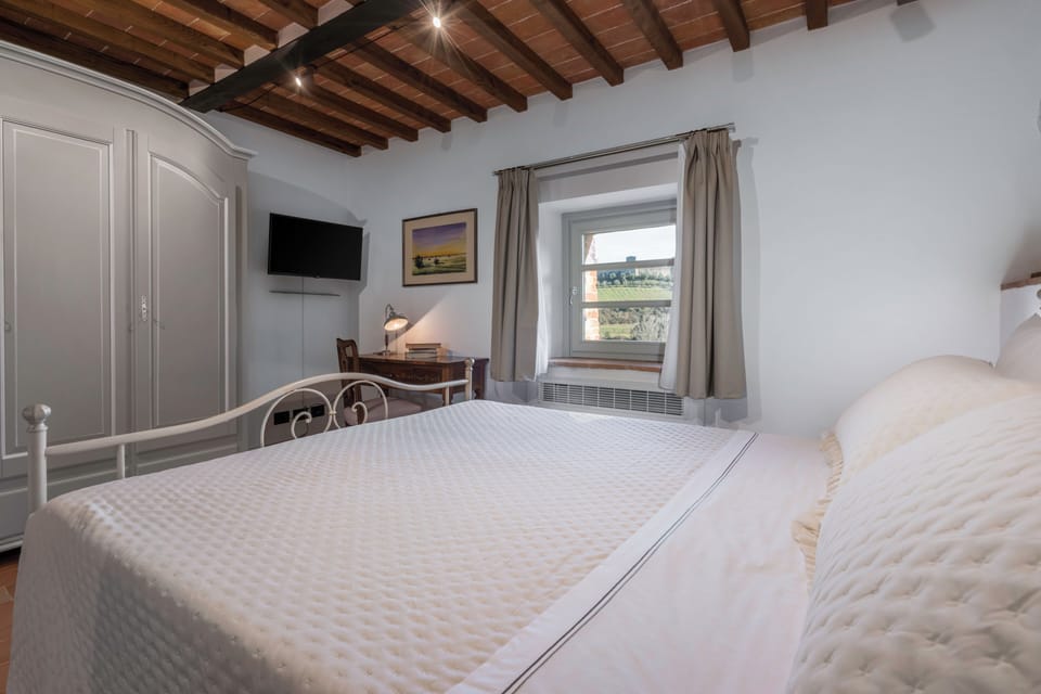 Apartment, Hill View | 2 bedrooms, free WiFi