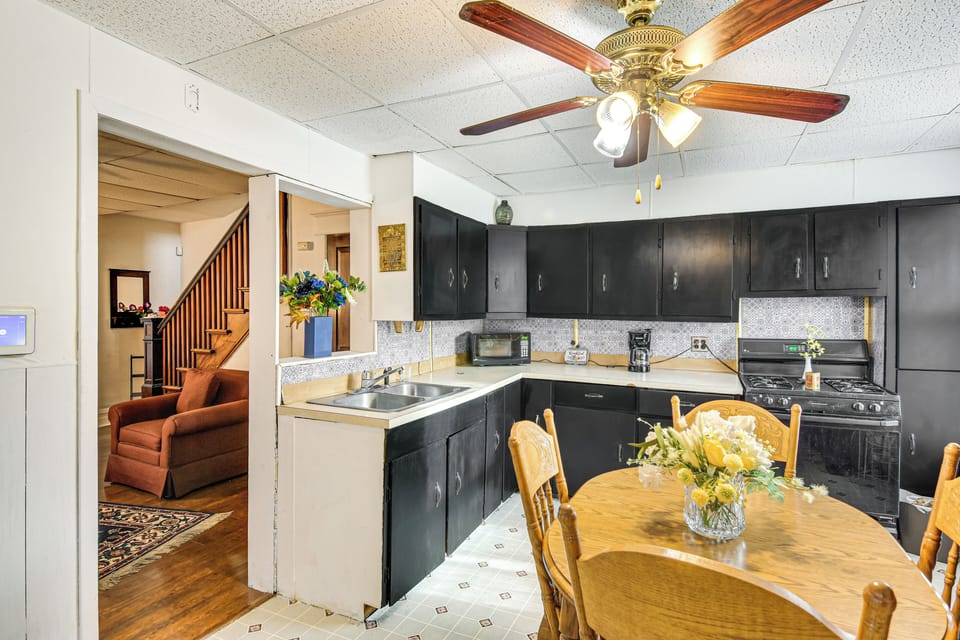 House (2 Bedrooms) | Interior