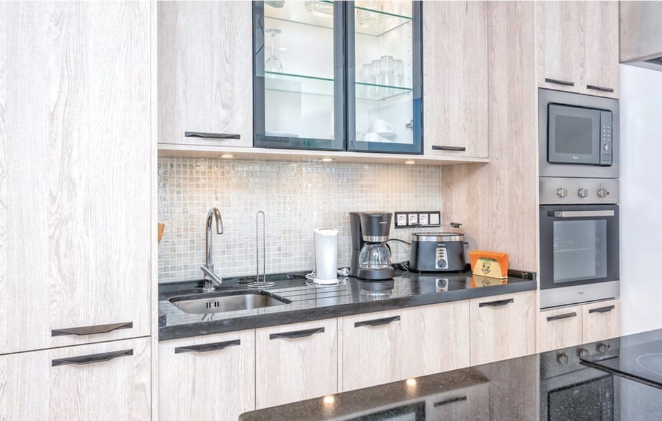 House | Private kitchen | Highchair