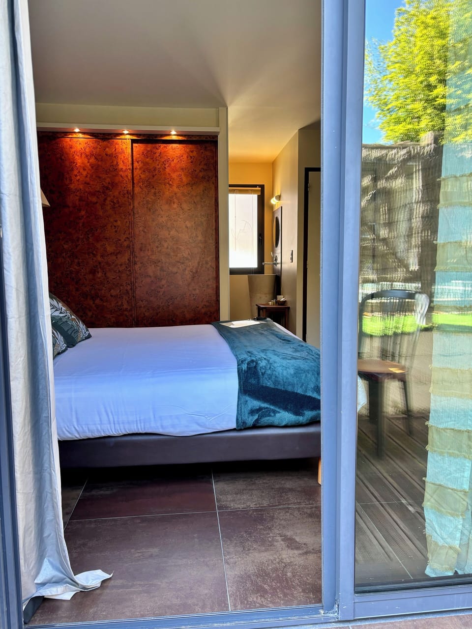 Superior Double or Twin Room, Pool View | In-room safe, soundproofing, iron/ironing board, free WiFi