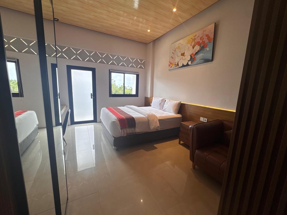 Deluxe Room, Balcony, Garden View | Desk, soundproofing, WiFi (free)