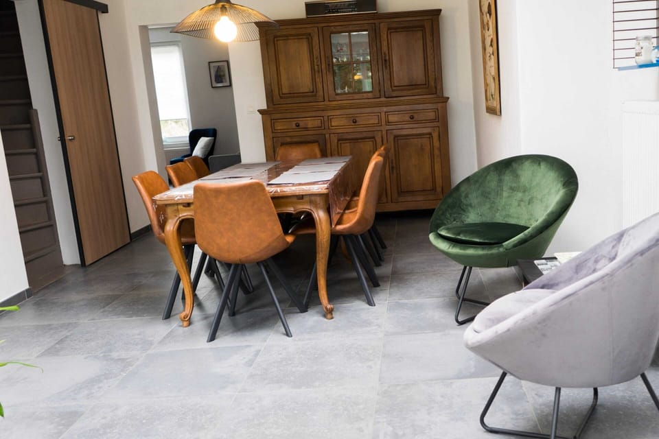 House | Dining