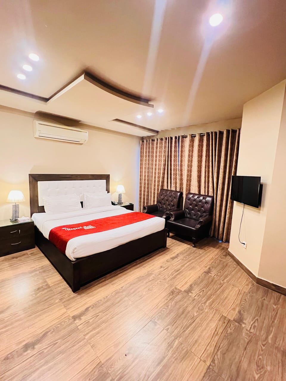 Double or Twin Room, City View | Soundproofing, iron/ironing board, free WiFi
