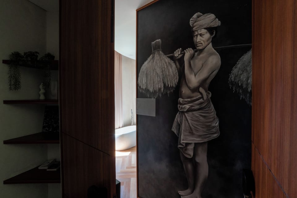 4 bedrooms, in-room safe, iron/ironing board, free WiFi