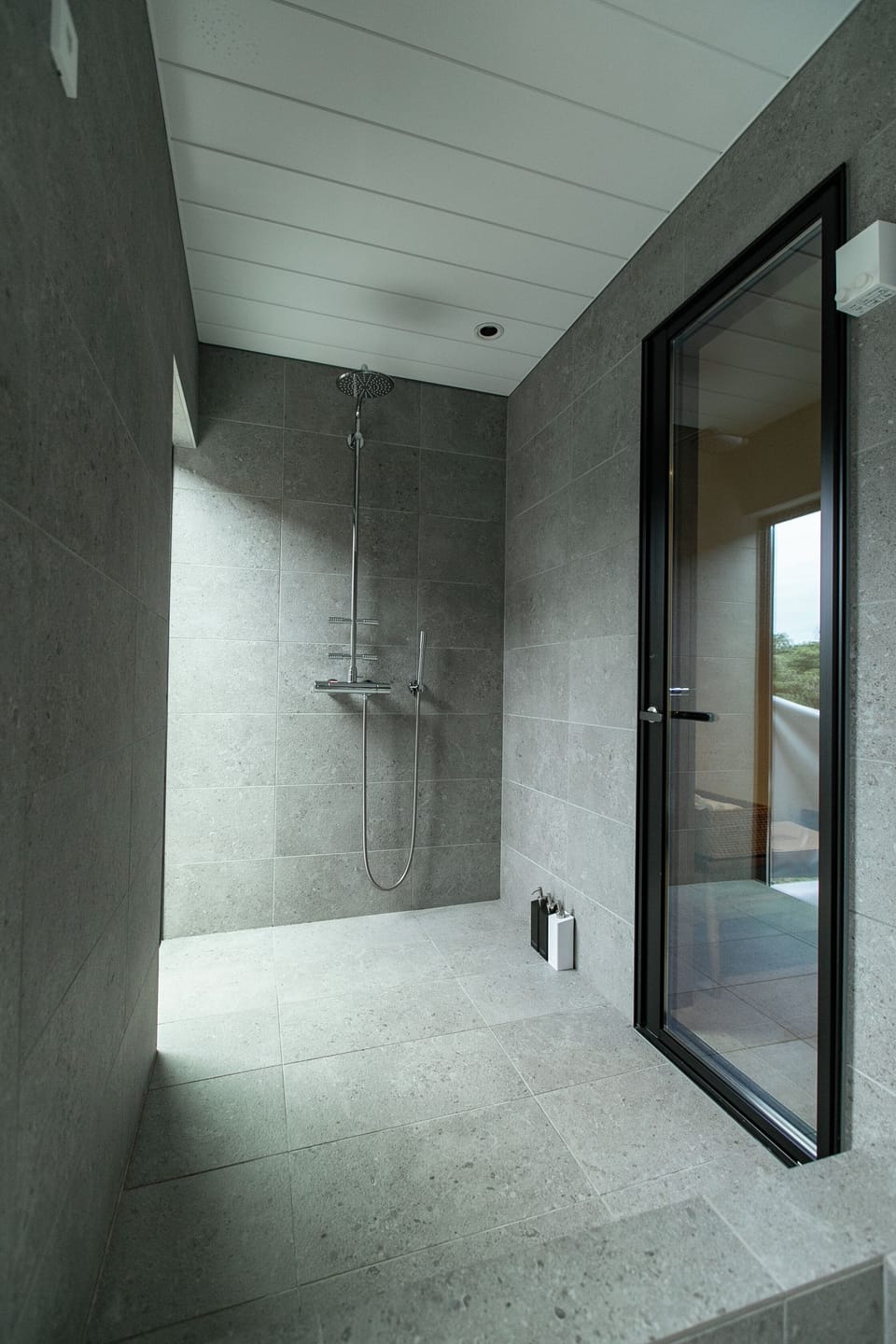 Ocean View Villa, Non Smoking | Bathroom | Slippers