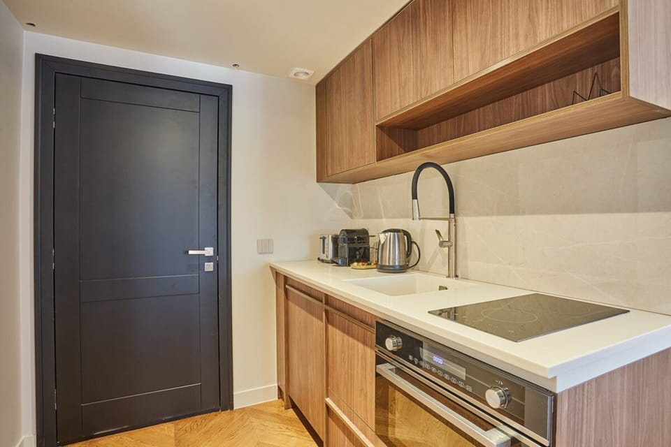 Apartment | Private kitchen | Fridge, microwave, stovetop, coffee/tea maker