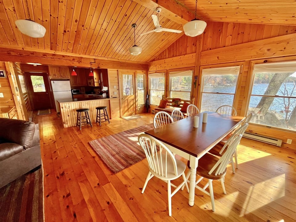 Villa, Multiple Bedrooms | Dining