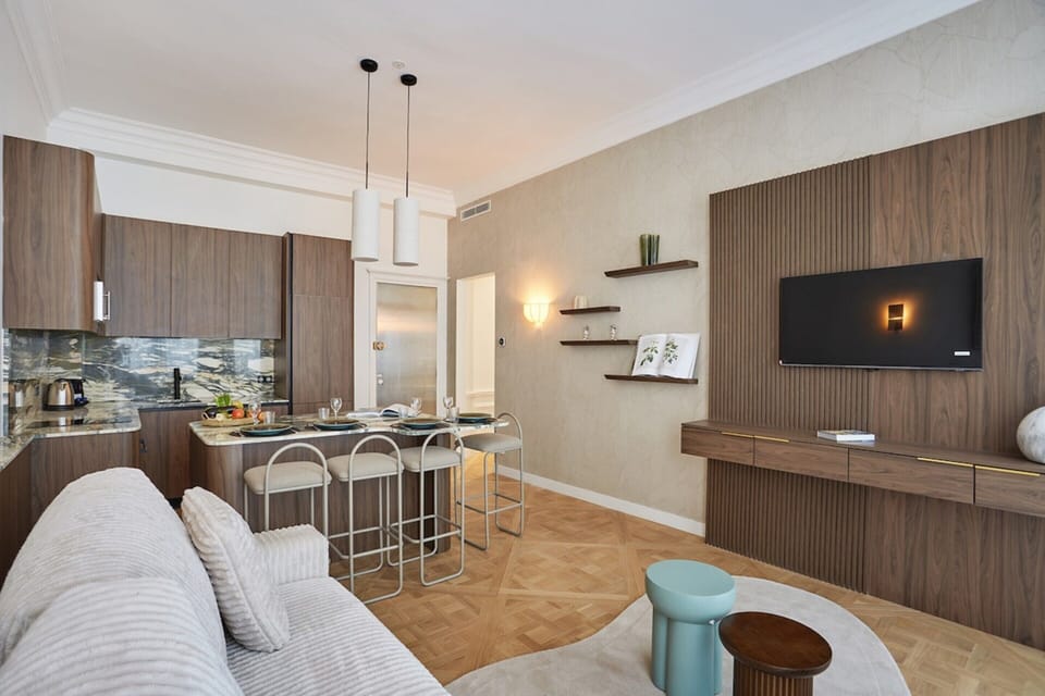 Apartment | Living area